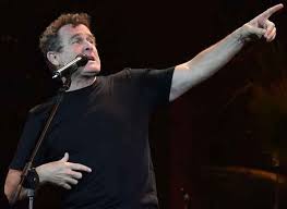 Mort du chanteur sud-africain Johnny Clegg, « le Zoulou blanc » qui combattait l’apartheid