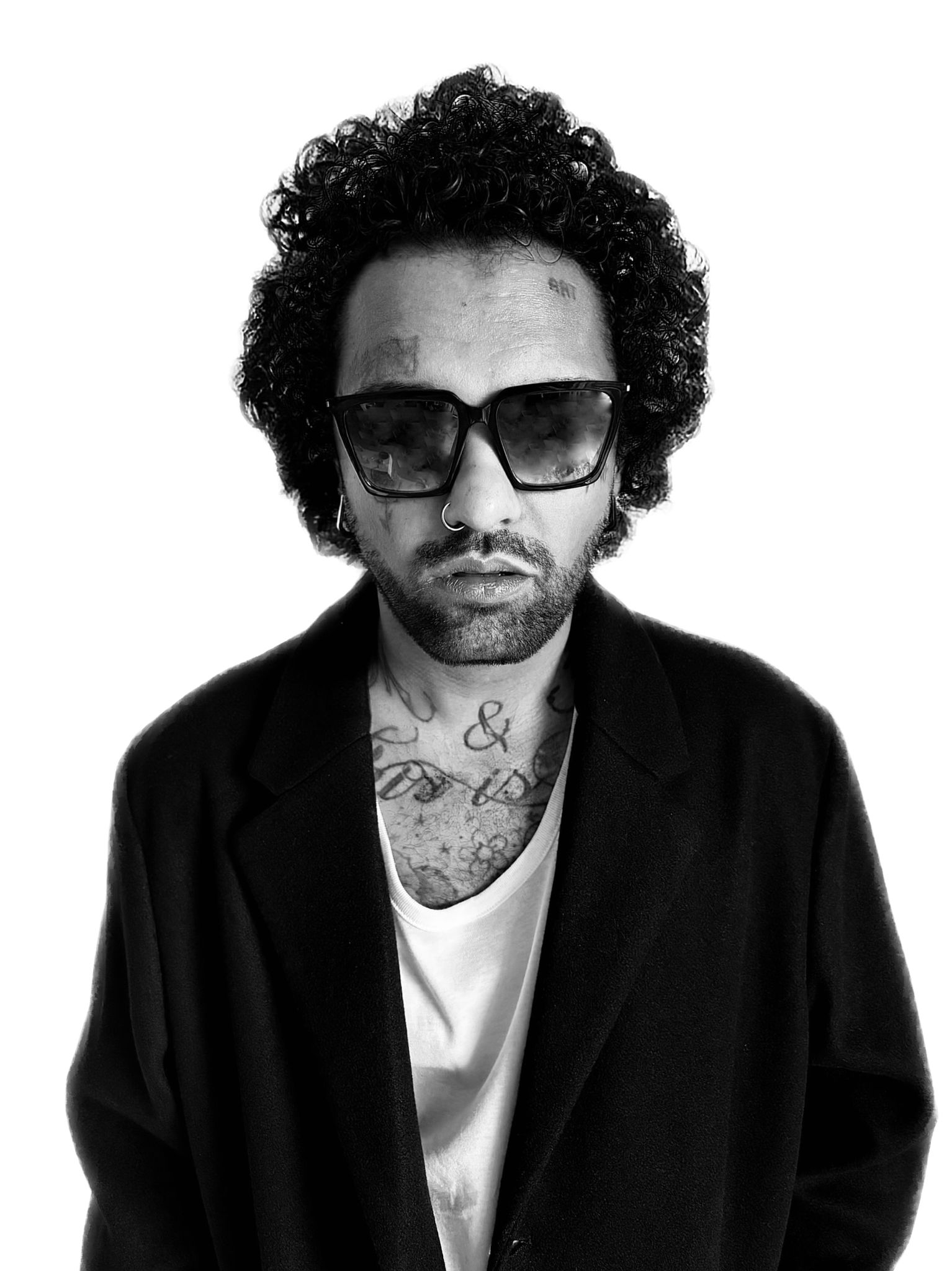 Peinture, Mannequinat / Vyn Lorenzo signe un accord de management exclusif avec Cesare Castellacci