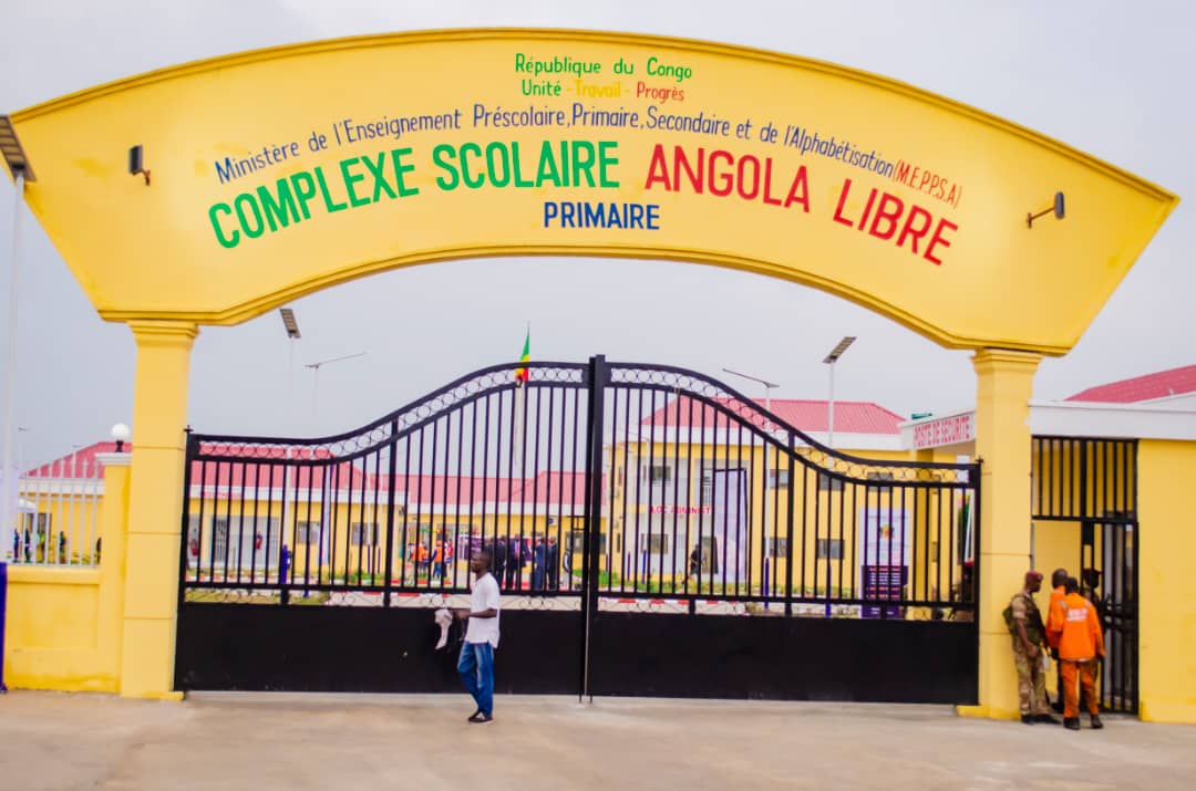 Congo : Denis Sassou-N’Guesso inaugure le complexe scolaire Angola-Libre à Makélékélé