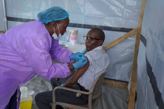 Ebola : la RDC démarre un essai vaccinal